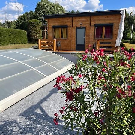 Chalet 2 Personnes Avec Jacuzzi Et Piscine Saisonniere Partagee Corcieux Exteriör bild