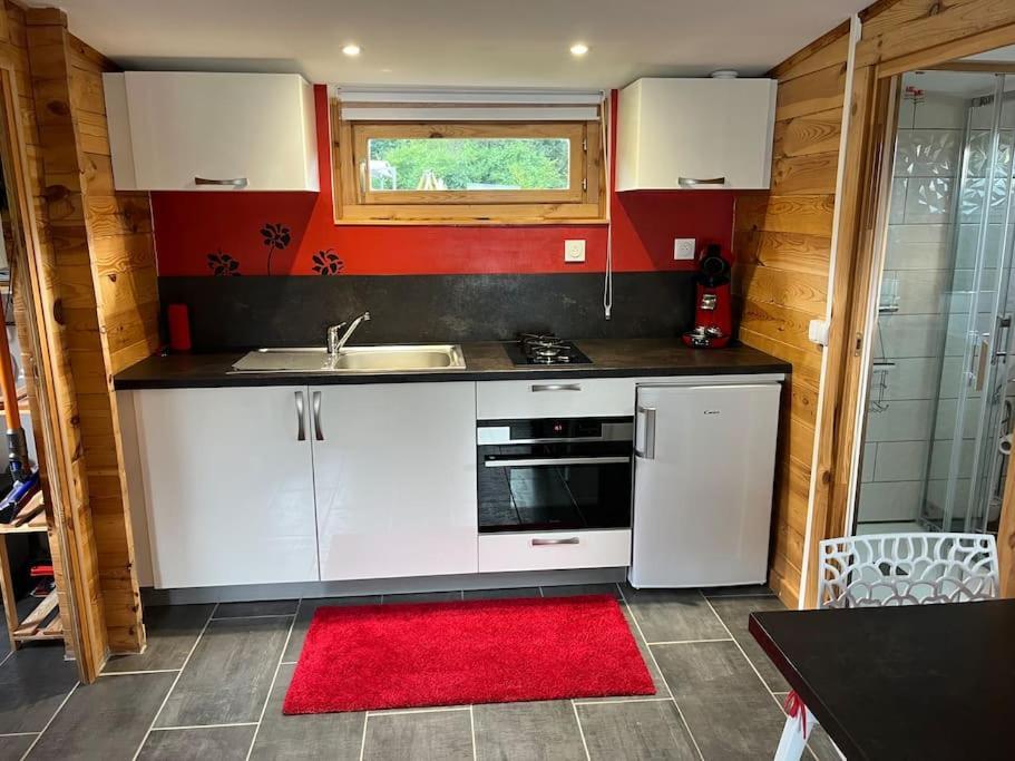 Chalet 2 Personnes Avec Jacuzzi Et Piscine Saisonniere Partagee Corcieux Exteriör bild